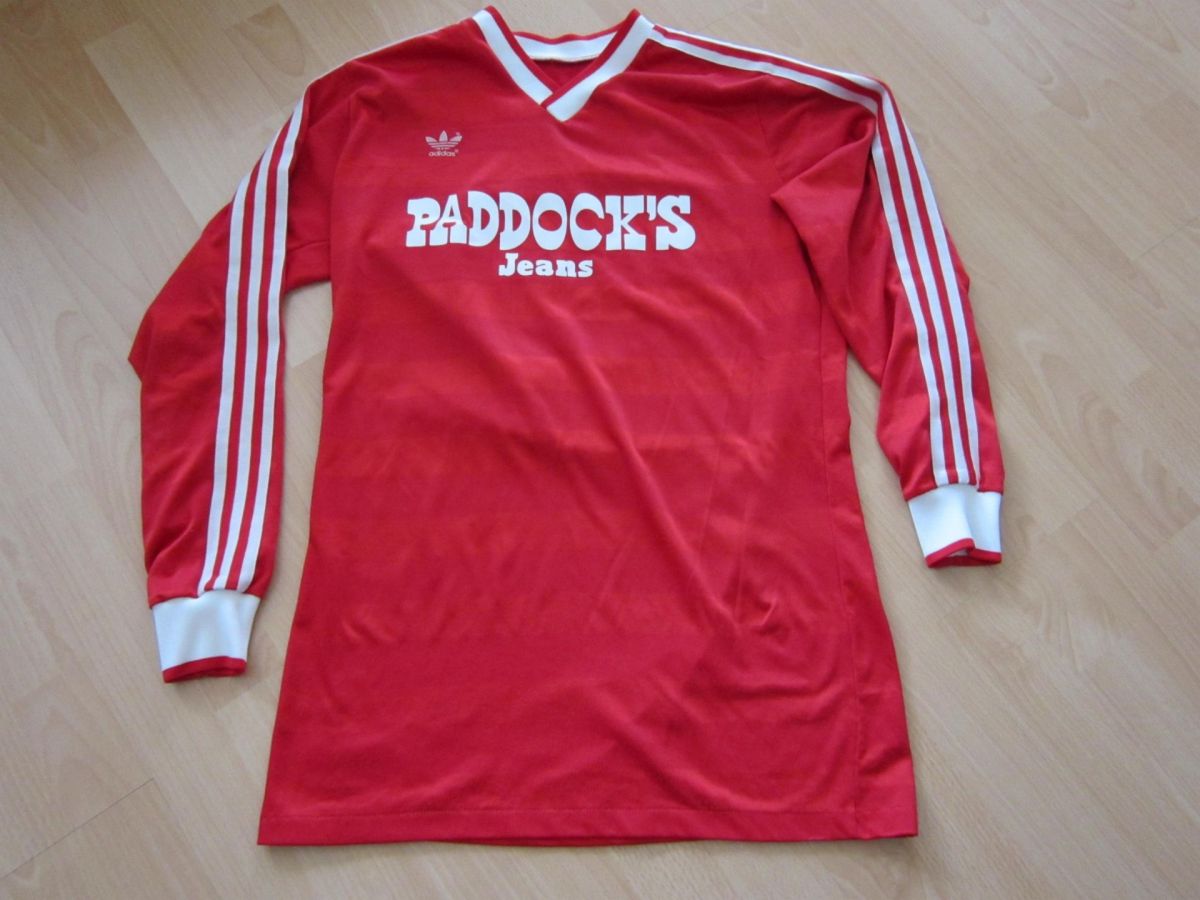 Schalke 04 1985-86 Third Kit