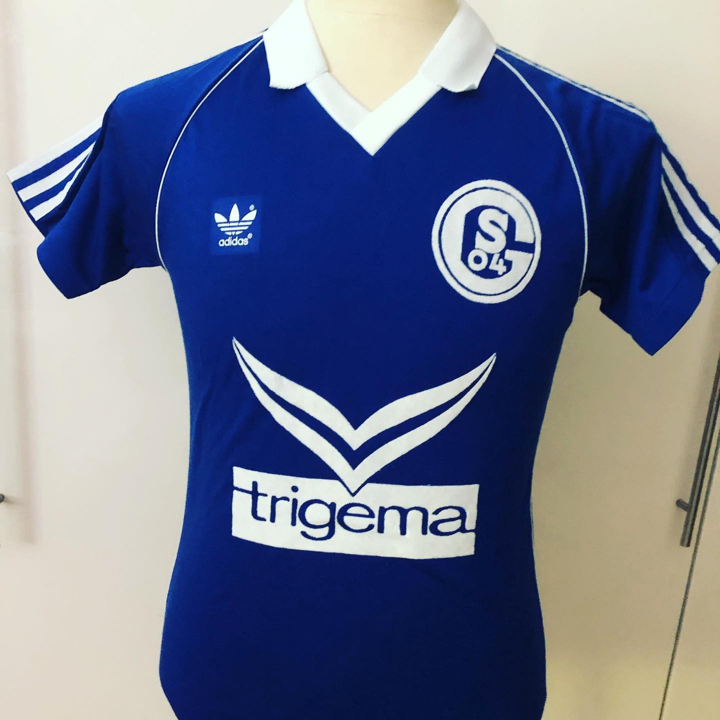 Schalke 04 1986-87 Home 2 Kit