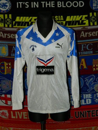 Hertha BSC 1990-91 Home Kit