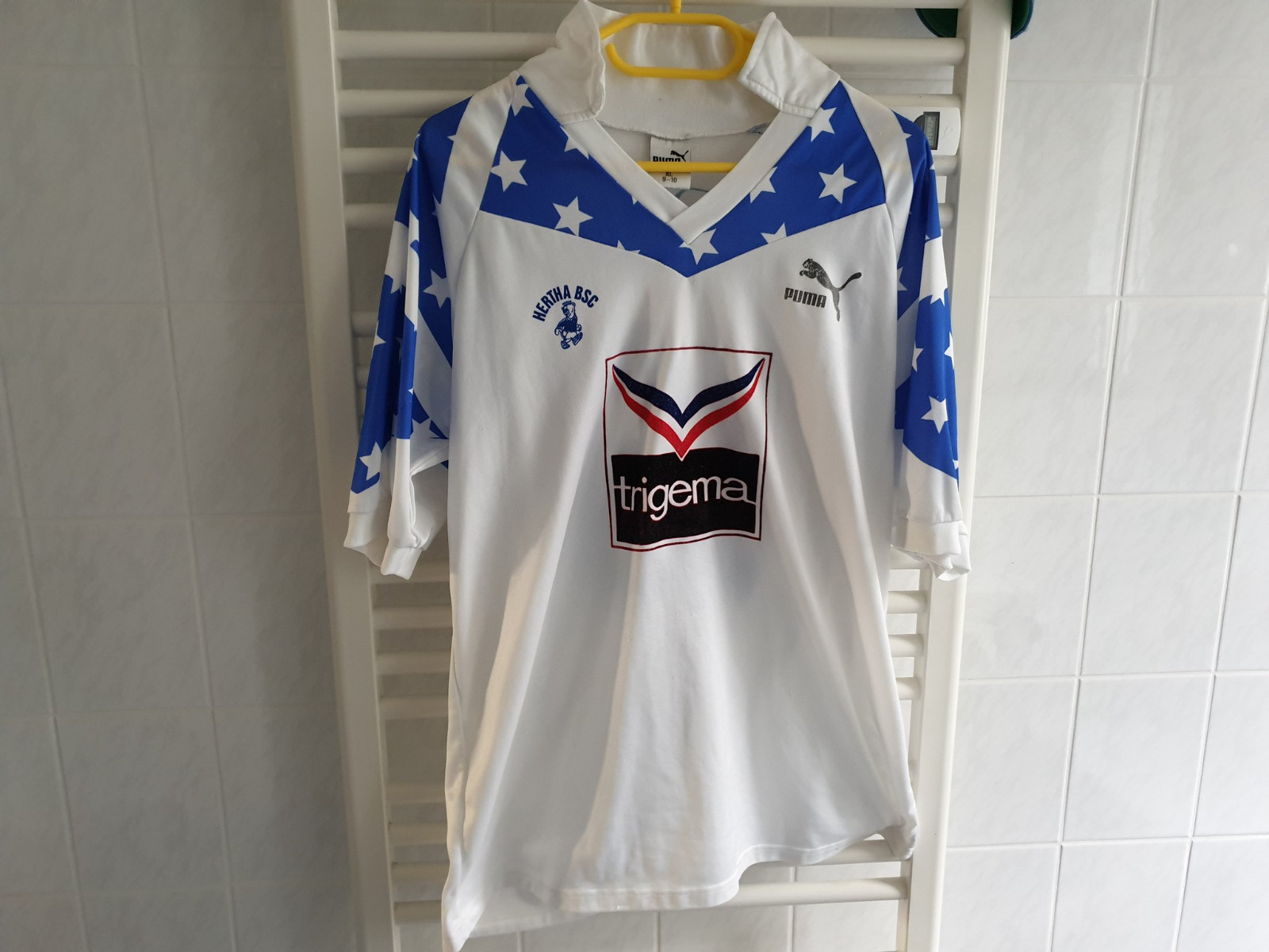 Hertha BSC 1990-91 Home Kit