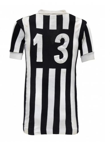Juventus FC 1976-77 Home Kit