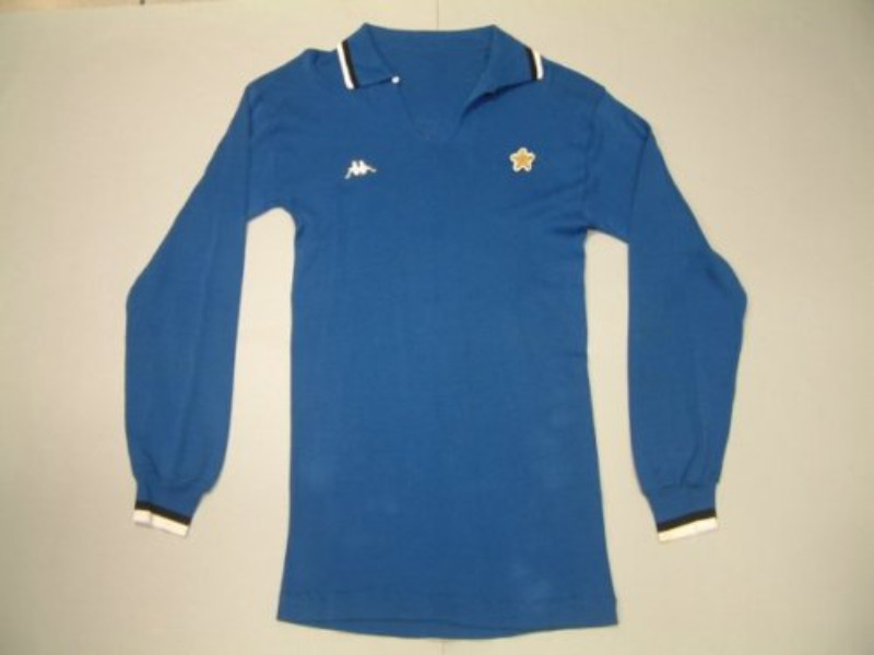 Juventus FC 1980-81 Away Kit