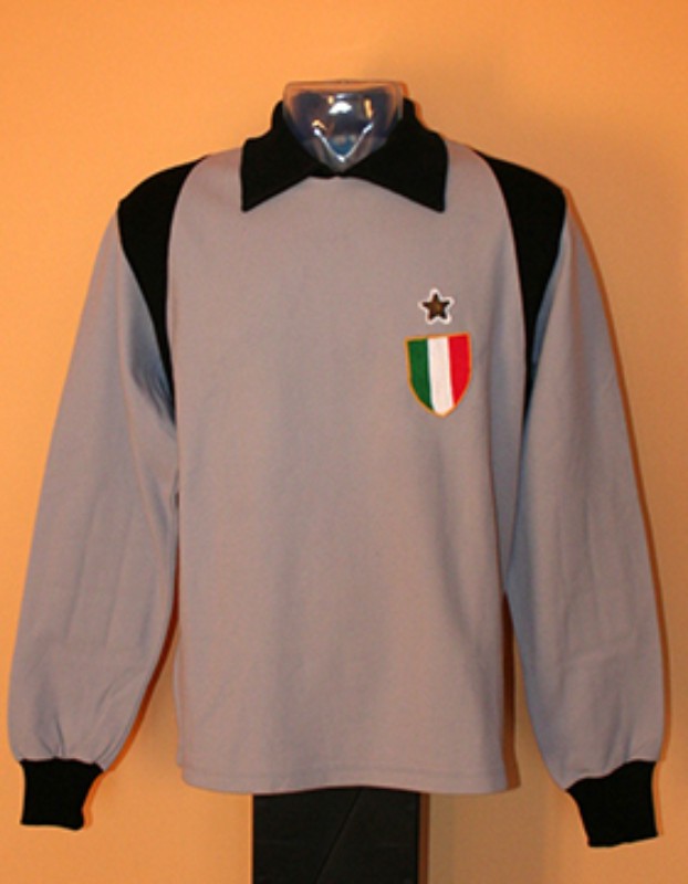 Juventus FC 1981-82 GK 1 Kit