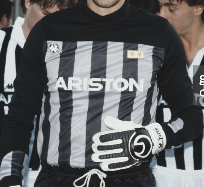 Juventus FC 1985-86 GK 3 Kit