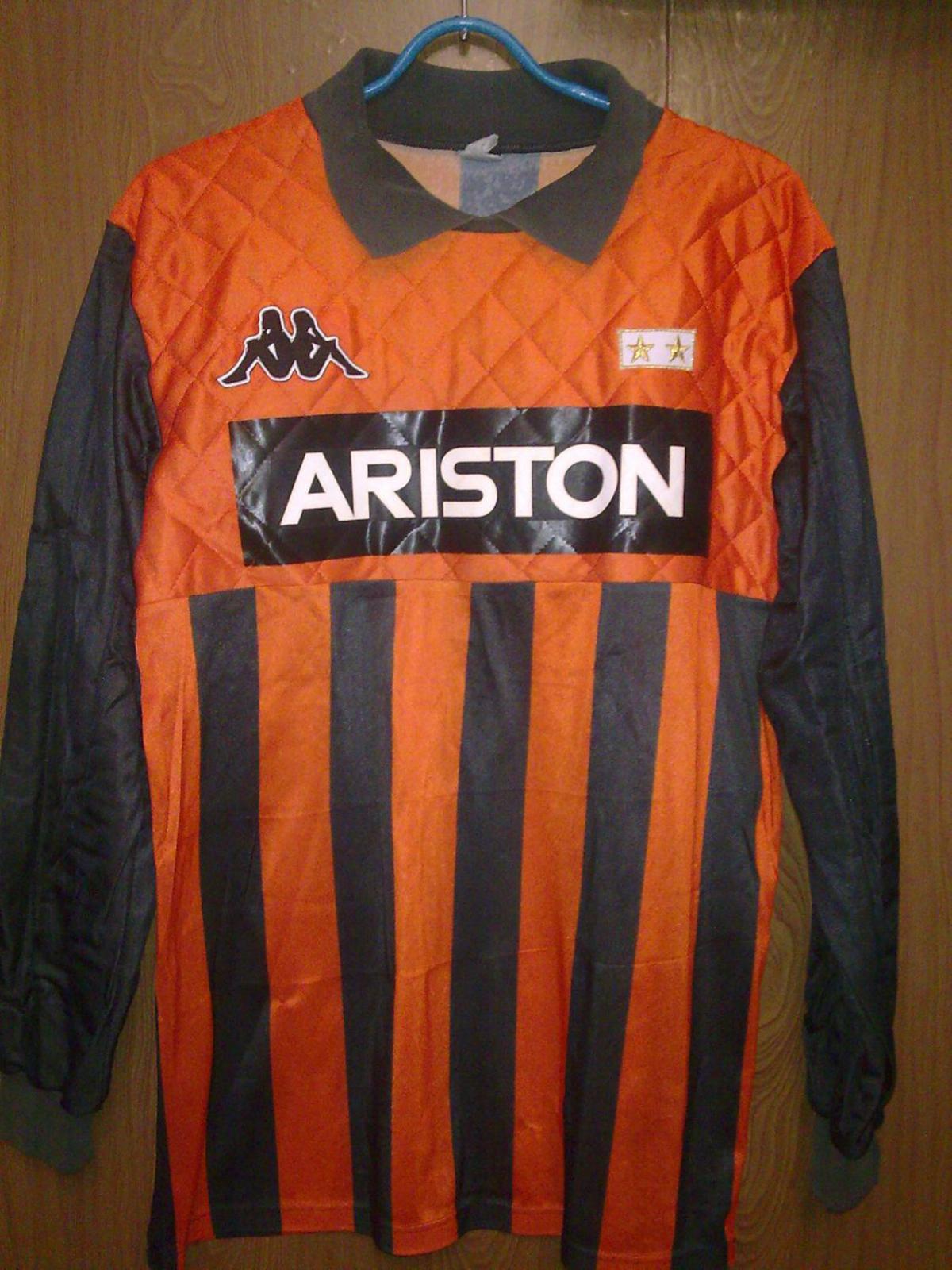 Juventus FC 1988-89 GK 1 Kit