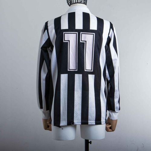 Juventus FC 1989-90 Home Kit