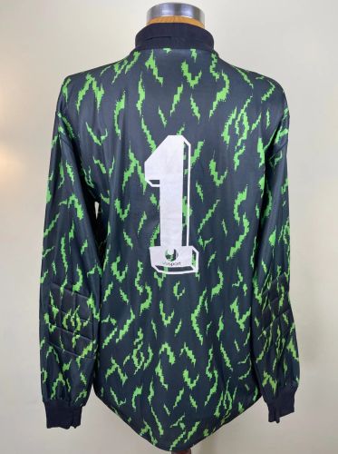 Juventus FC 1989-90 GK 2 Kit