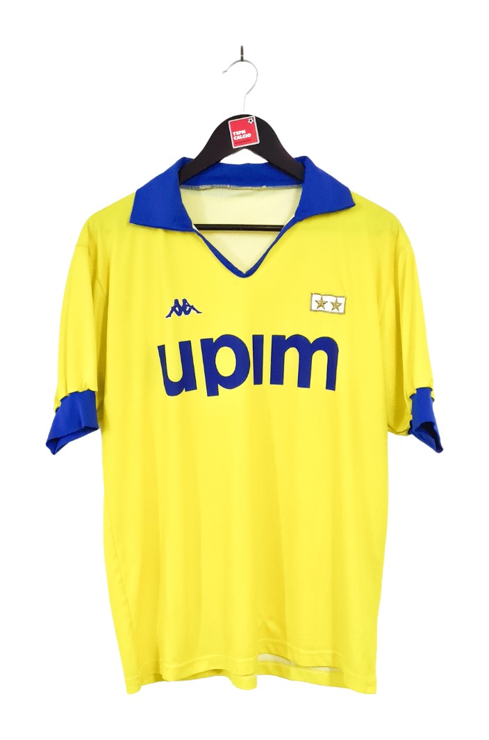 Juventus FC 1990-91 Away Kit