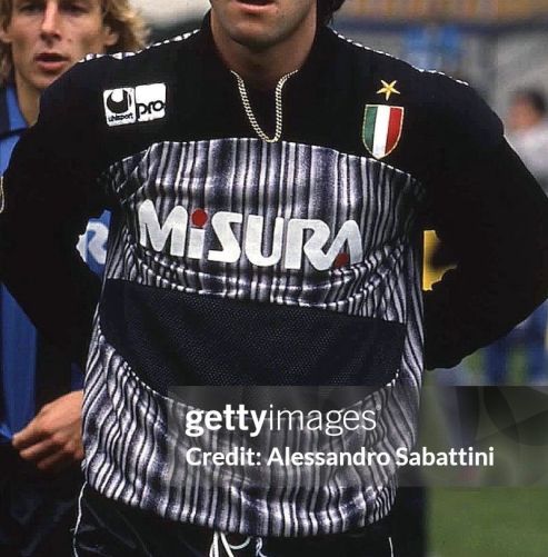 Inter Milan 1989-90 GK 4 Kit