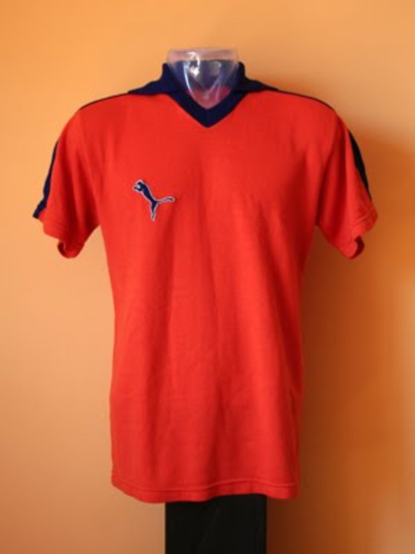 FC Pistoiese 1980-81 Home Kit