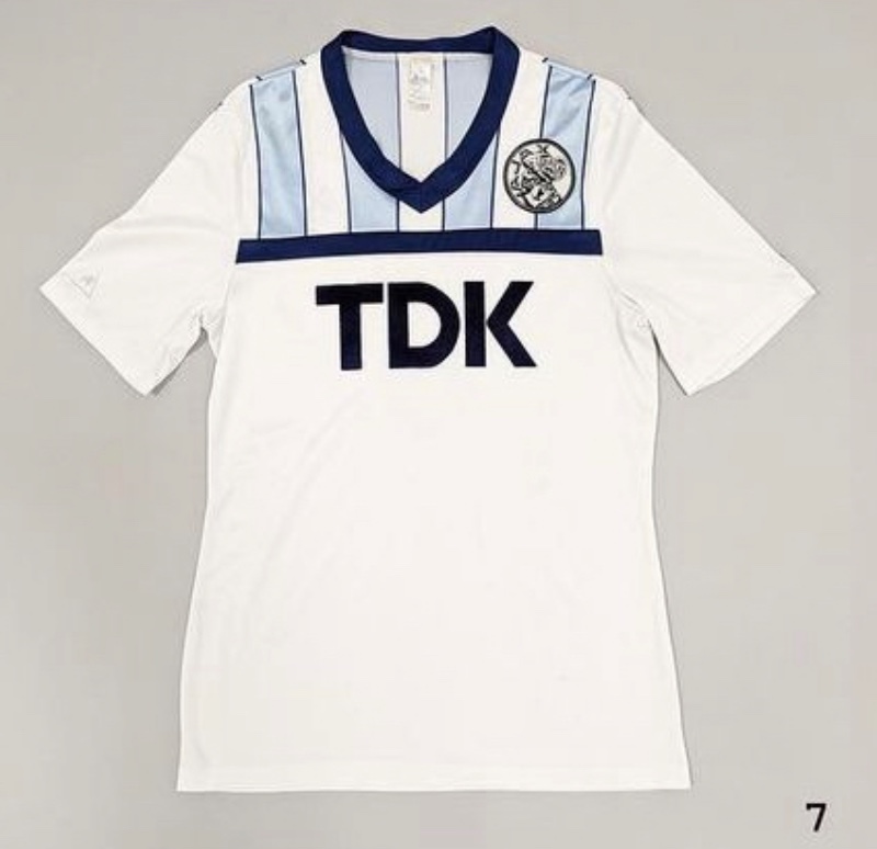 Ajax Amsterdam 1984-85 Special Kit