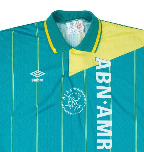 Ajax Amsterdam 1991-92 Away Kit