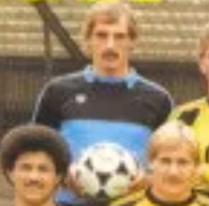 NAC Breda 1982-83 GK Away Kit