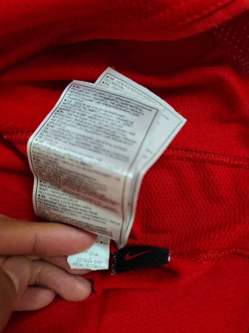 Manchester United 2008-09 EFL Cup Final Kit