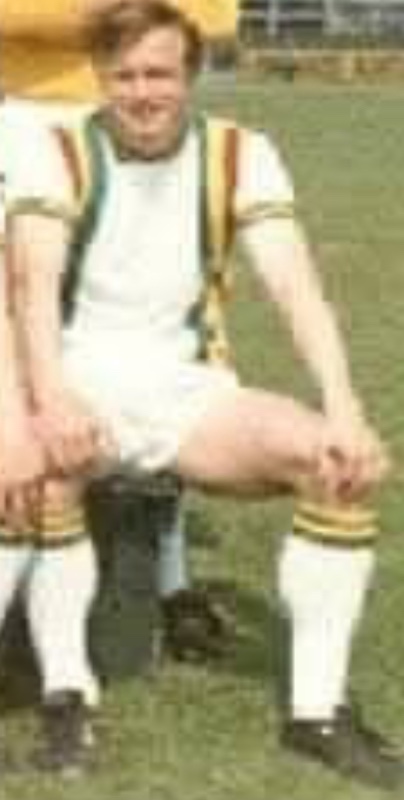FC Den Haag 1971-72 Cup Kit