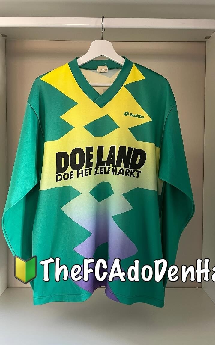 FC Den Haag 1991-92 Third Kit