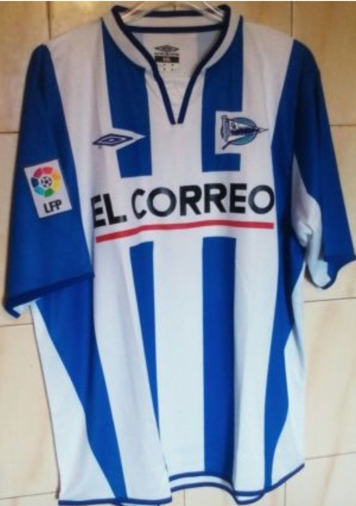 Deportivo Alavés 2005-06 Home V3 Kit