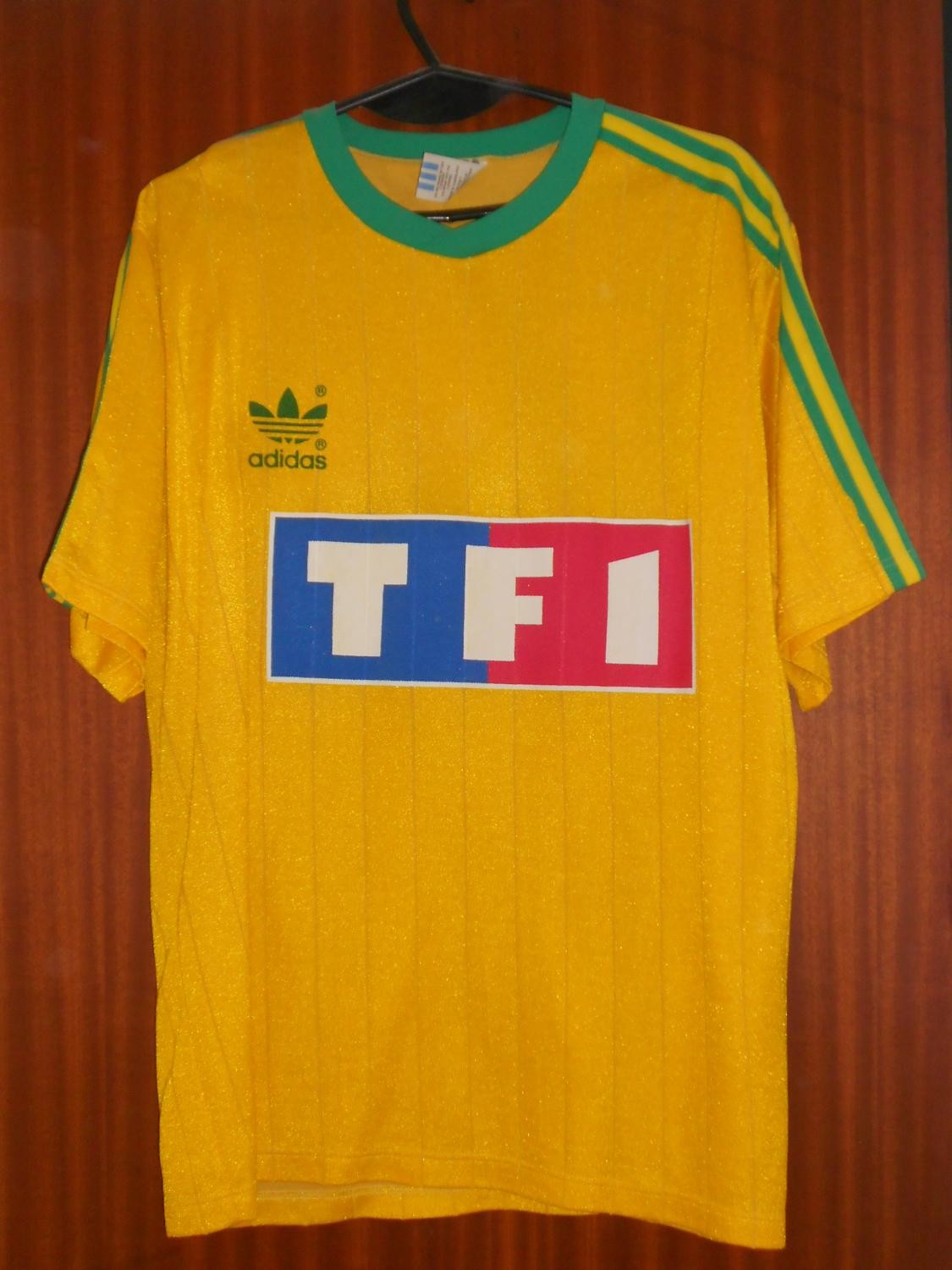 FC Nantes 1994-95 Cup Kit