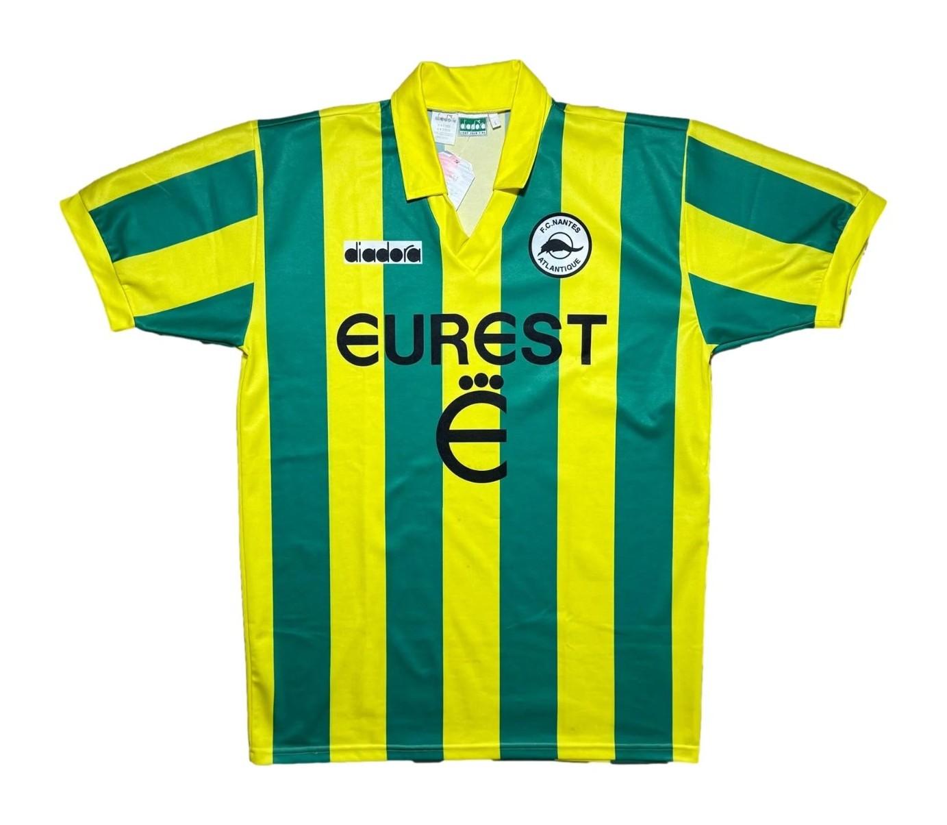 FC Nantes 1994-95 Home V2 Kit