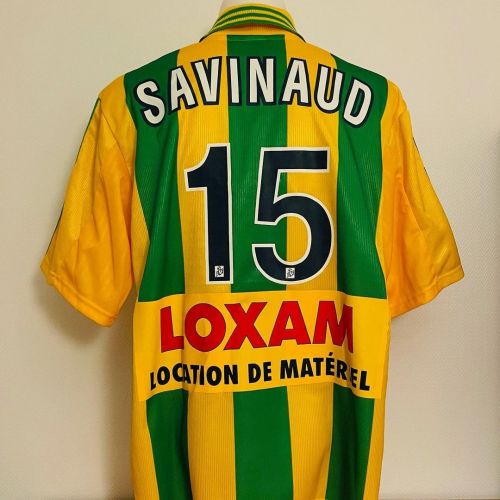 FC Nantes 1999-00 Home Kit