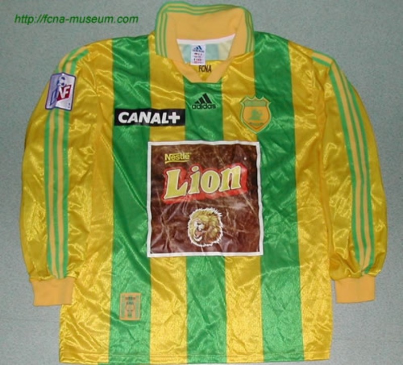 FC Nantes 1999-00 Coupe de France Home Kit