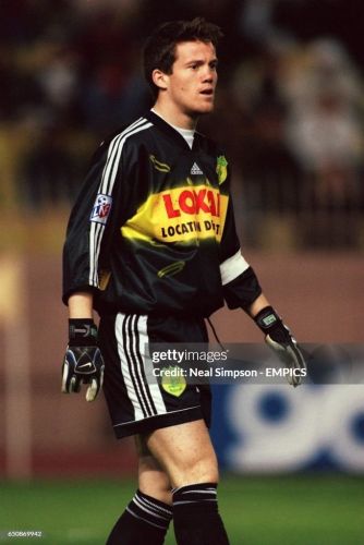 FC Nantes 1999-00 GK 2 Kit