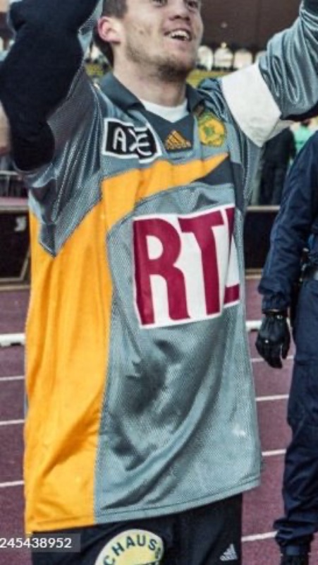 FC Nantes 1999-00 Cup GK Kit