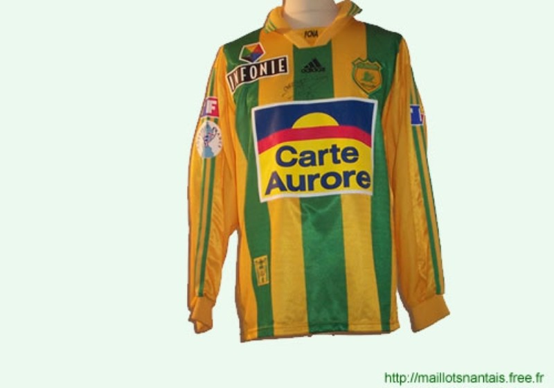 FC Nantes 2000-01 Coupe de France Home Kit