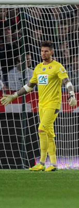 Stade Rennais 2013-14 Coupe de France GK Kit