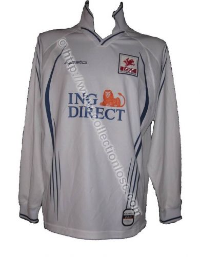 Lille LOSC 2001-02 European Away Kit