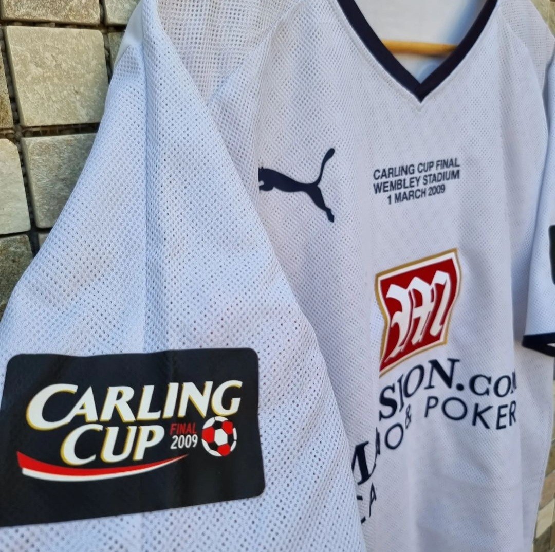Tottenham Hotspur 2008-09 EFL Cup Final Kit