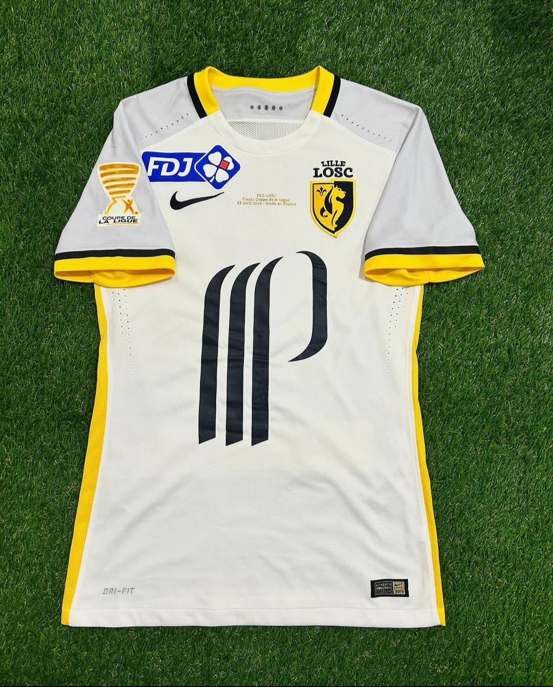 Lille LOSC 2015-16 Coupe de la Ligue Final Kit
