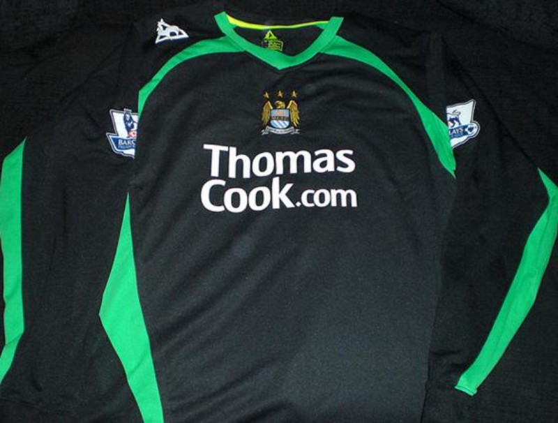 Manchester City 2008-09 GK 2 Kit