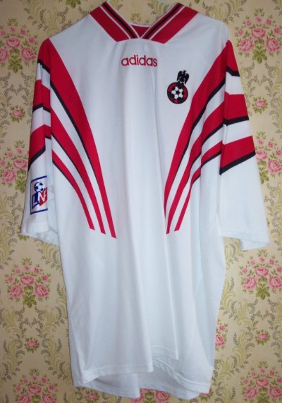 Nice 1996-97 Away Kit