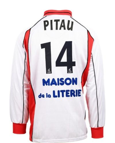 Nice 2002-03 Away Kit