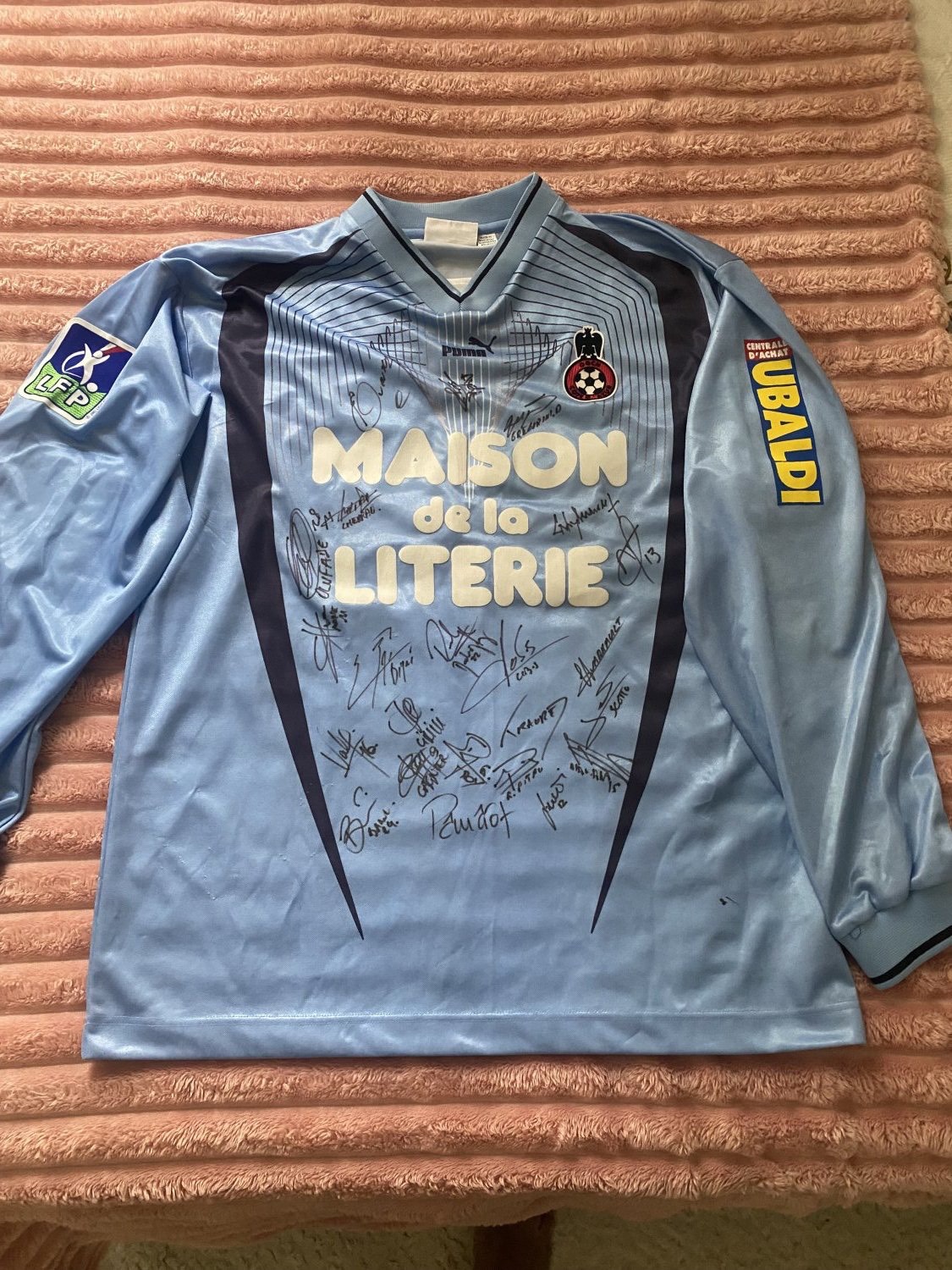 Nice 2002-03 GK 2 Kit