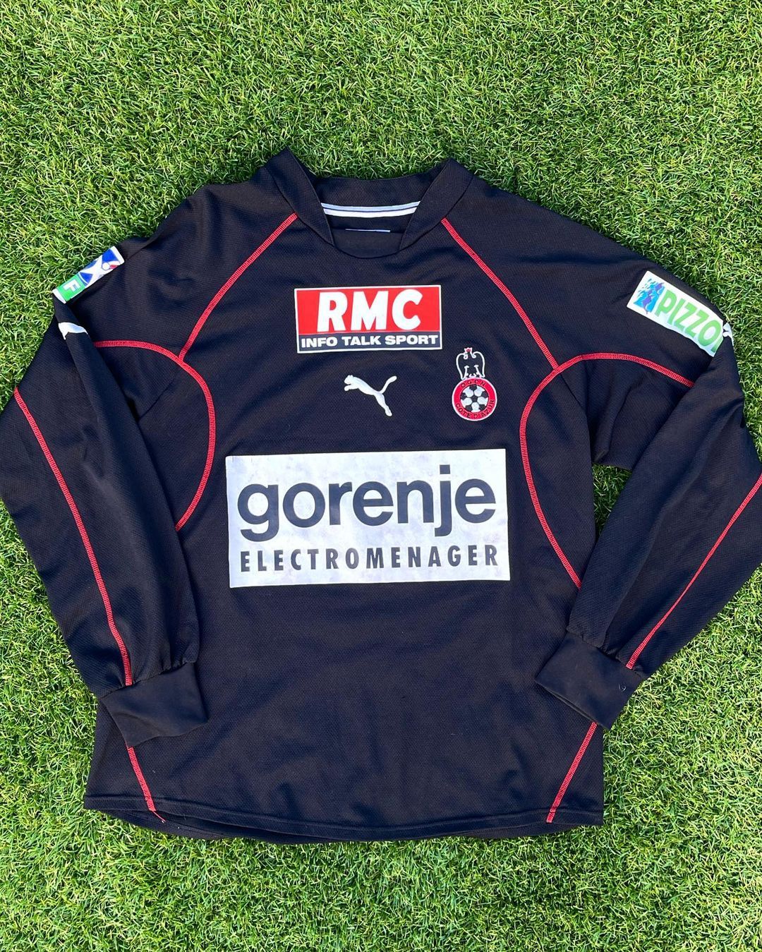 Nice 2003-04 Away Kit