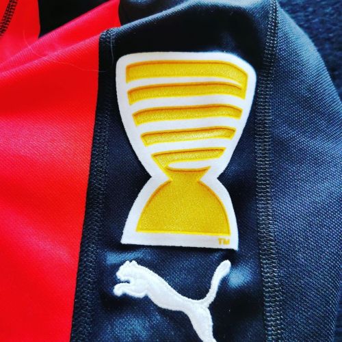 Nice 2005-06 Coupe de la Ligue Home Kit