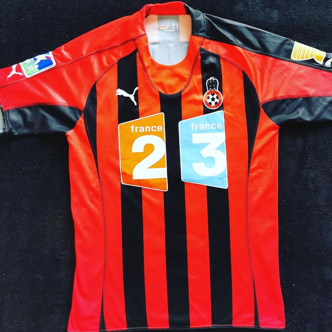 Nice 2005-06 Coupe de la Ligue Home Kit