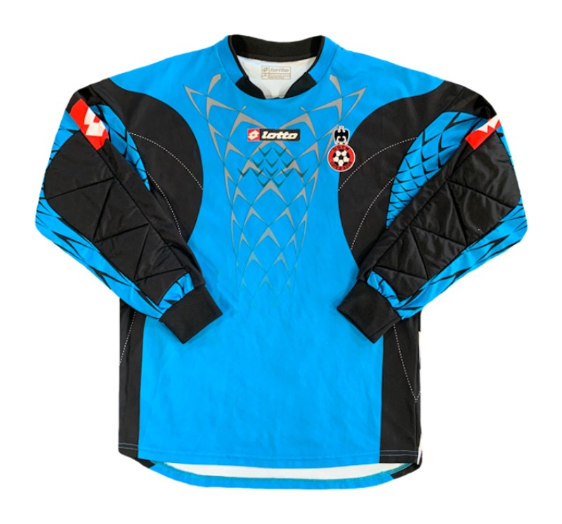 Nice 2007-08 GK 2 Kit