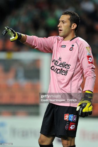 Nice 2010-11 GK 2 Kit