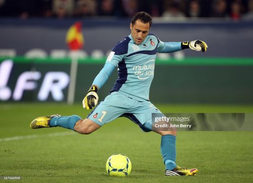 Nice 2012-13 GK 3 Kit