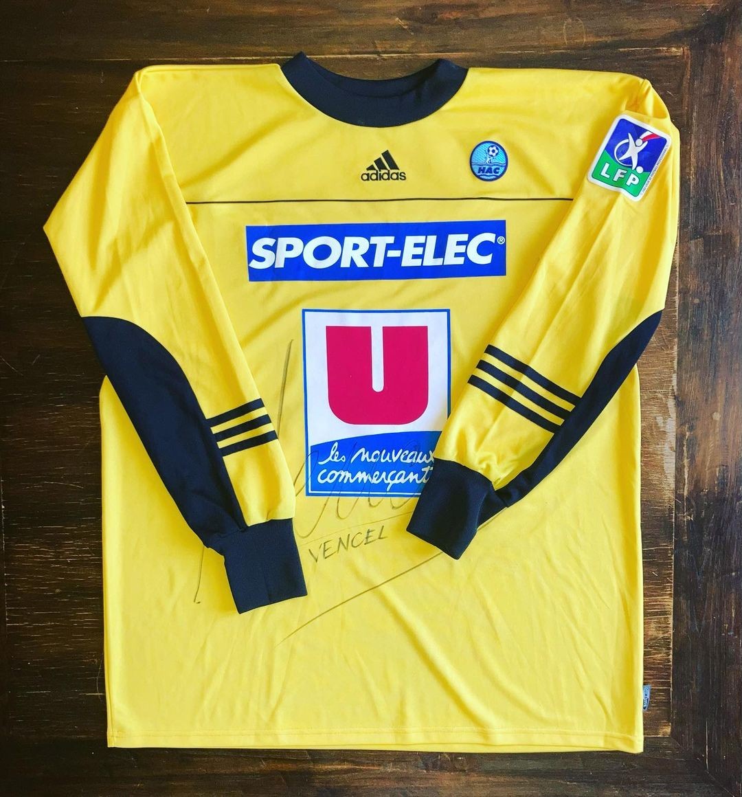 Le Havre 2002-03 GK 1 Kit