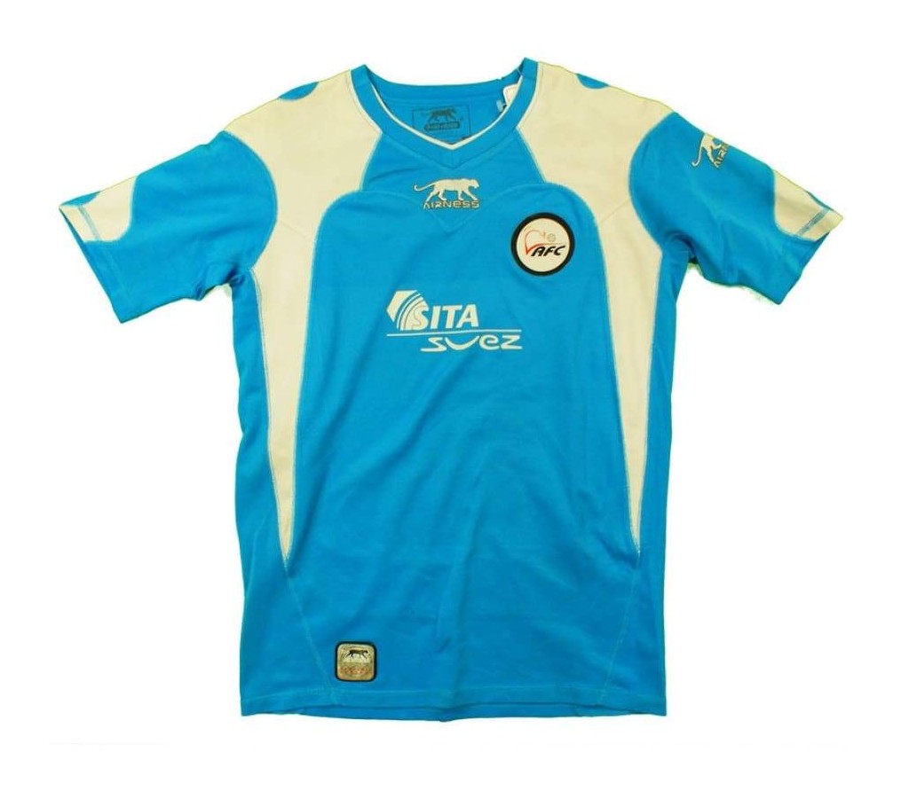 Valenciennes 2006-07 Away Kit