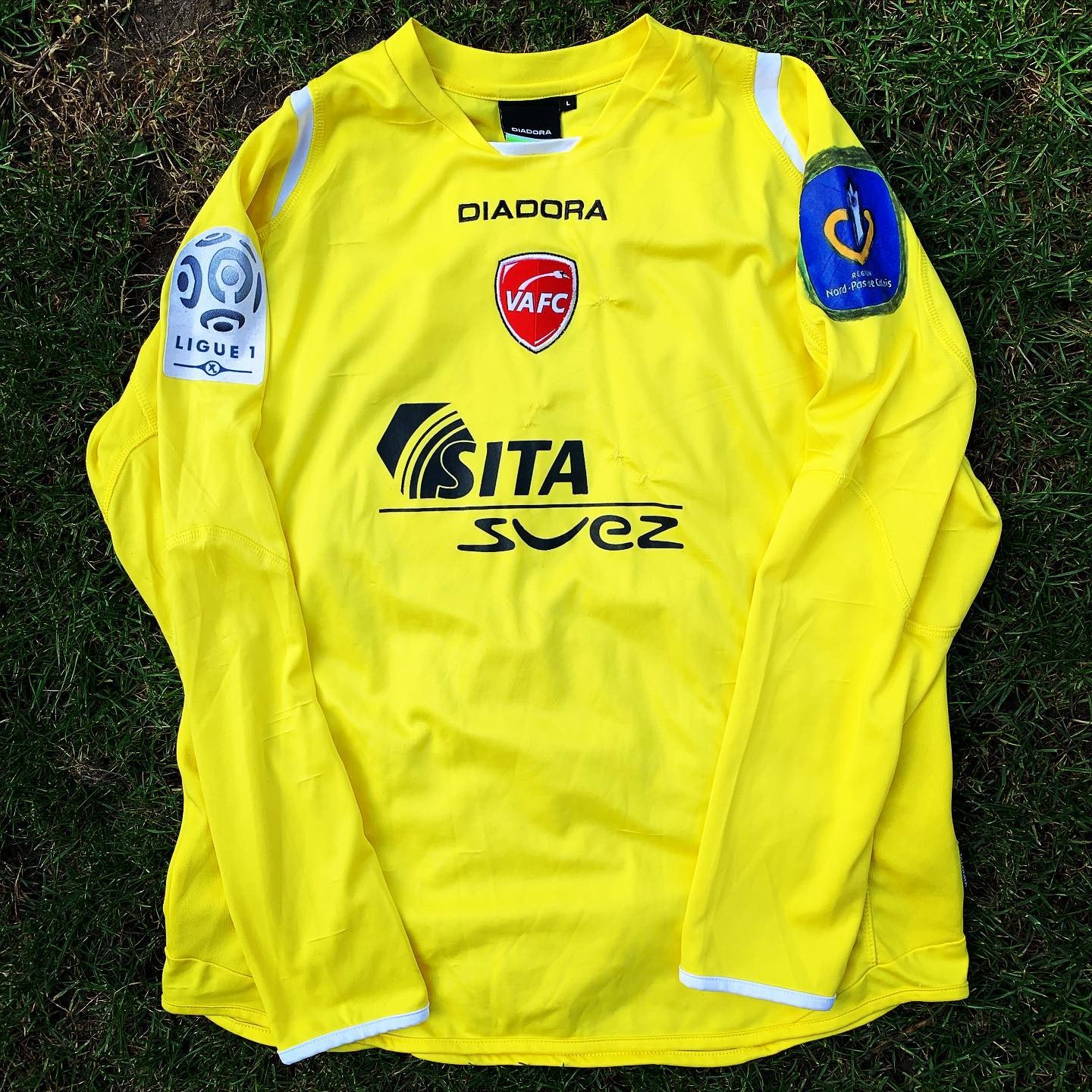Valenciennes 2008-09 GK 2 Kit