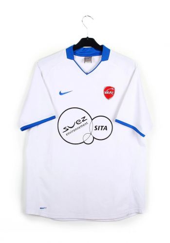 Valenciennes 2009-10 Away Kit