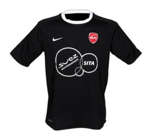 Valenciennes 2010-11 Third Kit