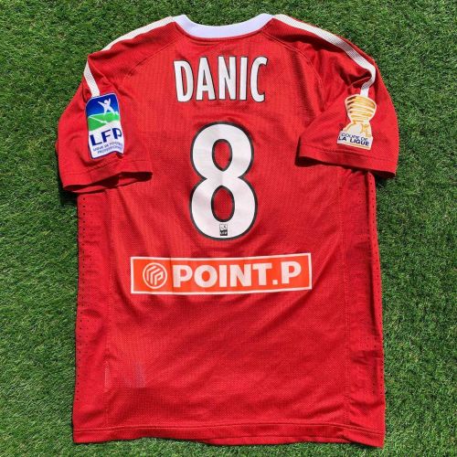 Valenciennes 2010-11 Cup Home Kit