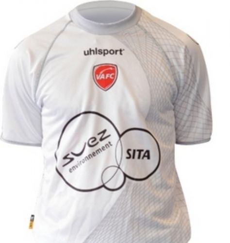 Valenciennes 2011-12 Away Kit