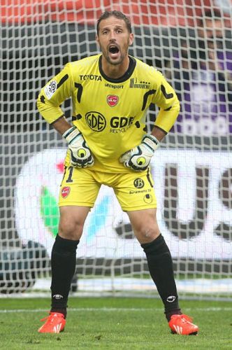 Valenciennes 2013-14 GK 2 Kit